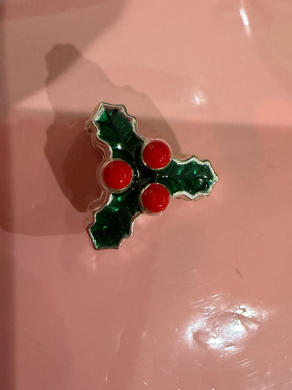 New charm Christmas holy Christmas leaf with holy berries